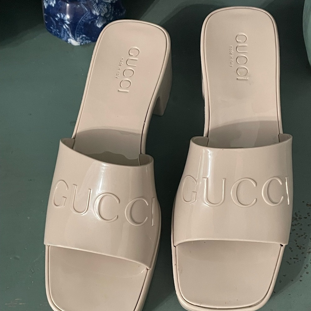 AUTHENTIC GUCCI RUBBER SLIDE SANDAL MULES 90s - Picture 4 of 10